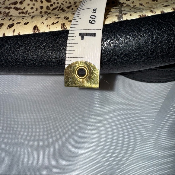 Fossil Leather Cowhide‎ Black Tan Crossbody Women's Bag Purse Animal Print - Picture 13 of 13